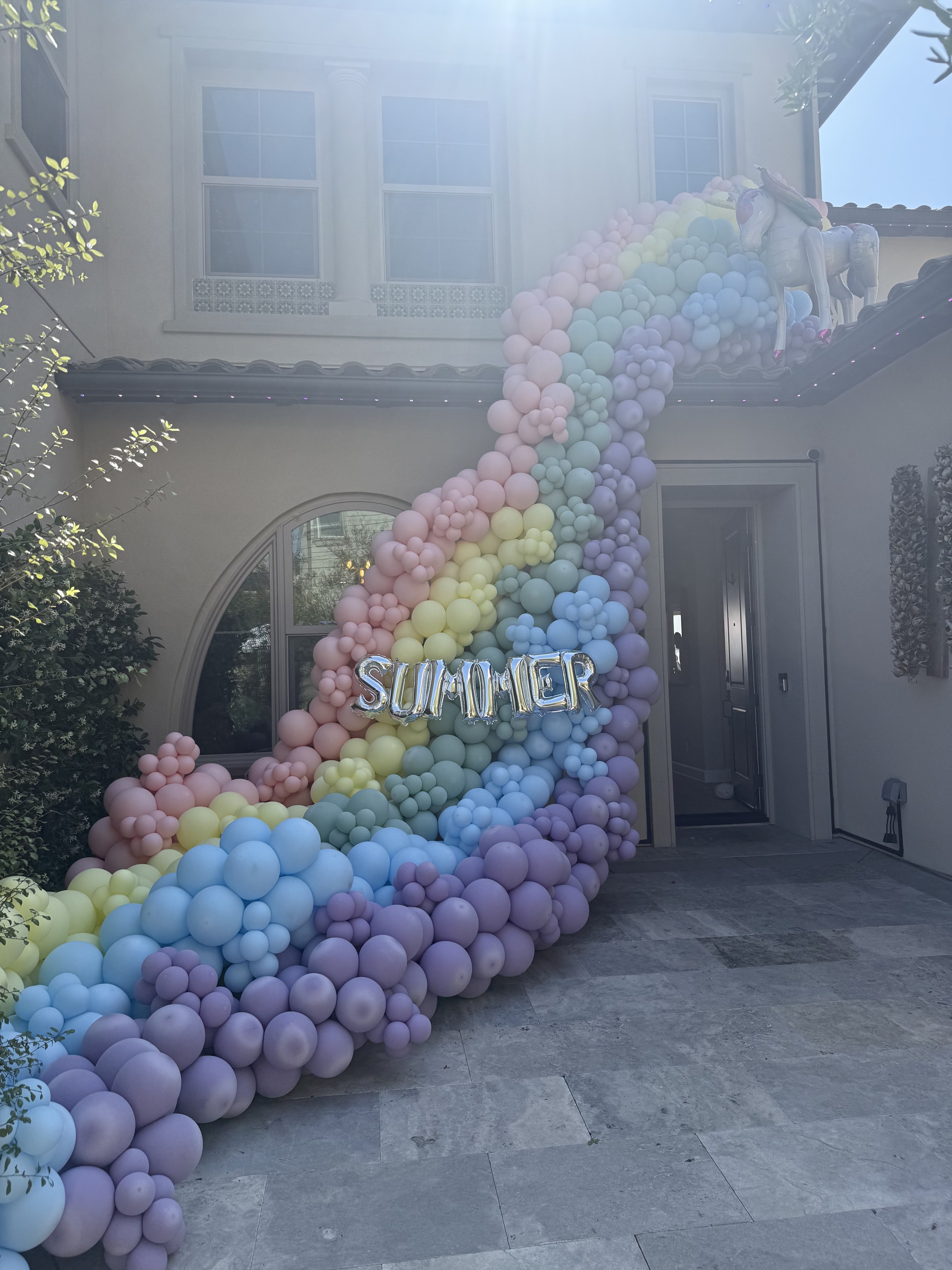 A Mini Creation Bar craft party setup in Los Angeles